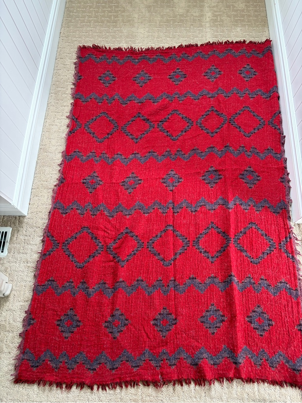 Wilfred Geometric Pattern Scarf - Picture 5 of 5